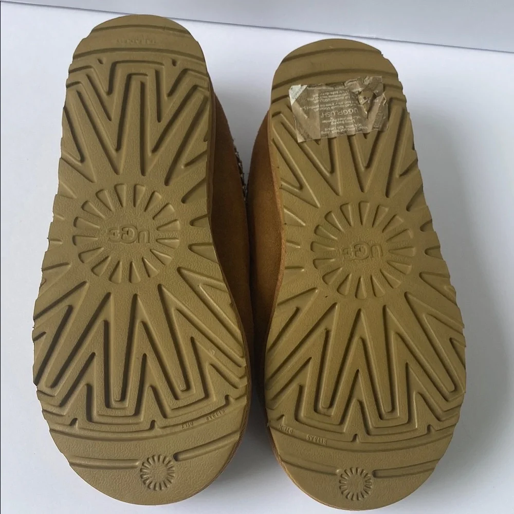 UGG Chestnut Suede Slip-Ons - Picture 9 of 11